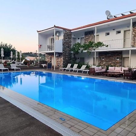 Hotel Nereides Patitiri  Ngoại thất bức ảnh