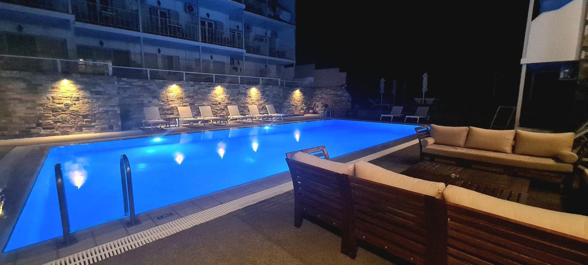 Hotel Nereides Patitiri  Ngoại thất bức ảnh