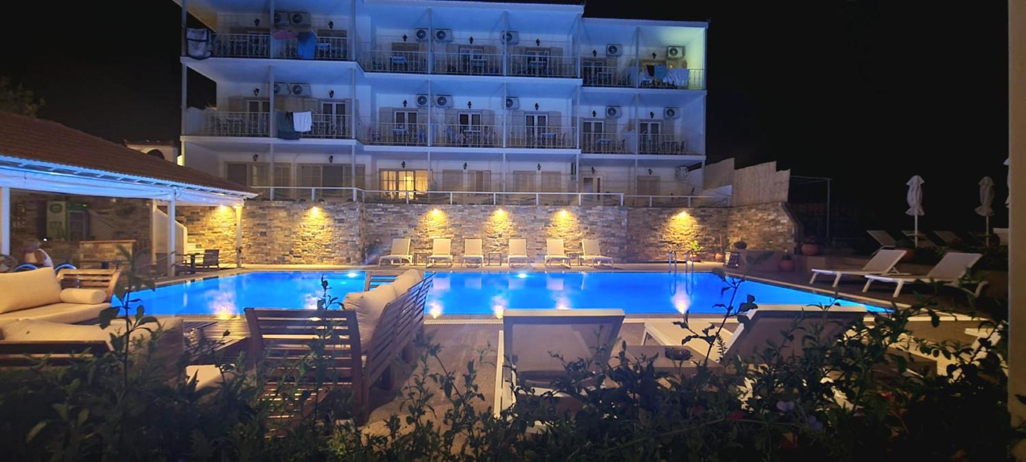 Hotel Nereides Patitiri  Ngoại thất bức ảnh