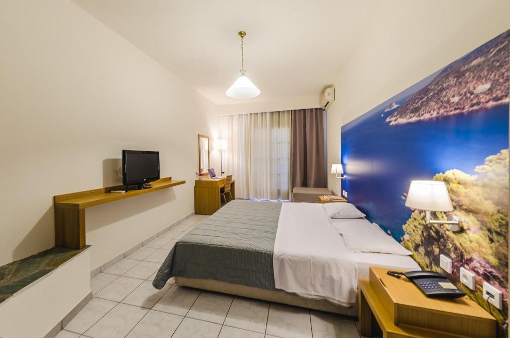 Hotel Nereides Patitiri  Ngoại thất bức ảnh