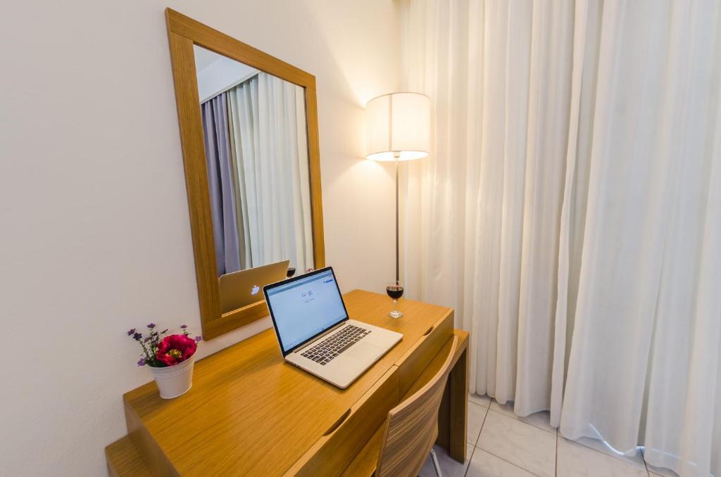 Hotel Nereides Patitiri  Phòng bức ảnh