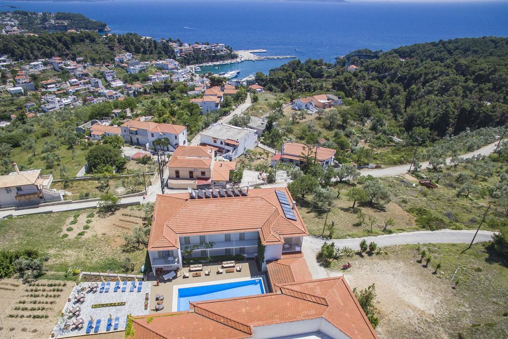 Hotel Nereides Patitiri  Ngoại thất bức ảnh