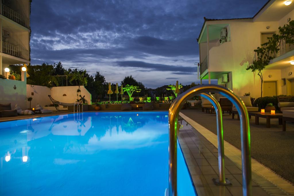 Hotel Nereides Patitiri  Ngoại thất bức ảnh