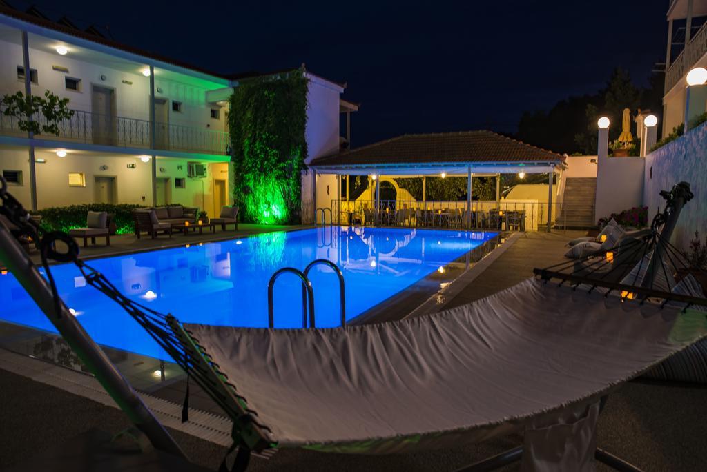 Hotel Nereides Patitiri  Ngoại thất bức ảnh