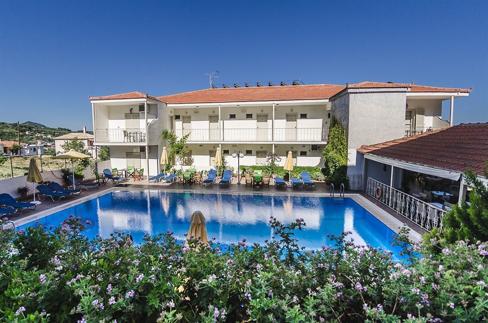 Hotel Nereides Patitiri  Ngoại thất bức ảnh